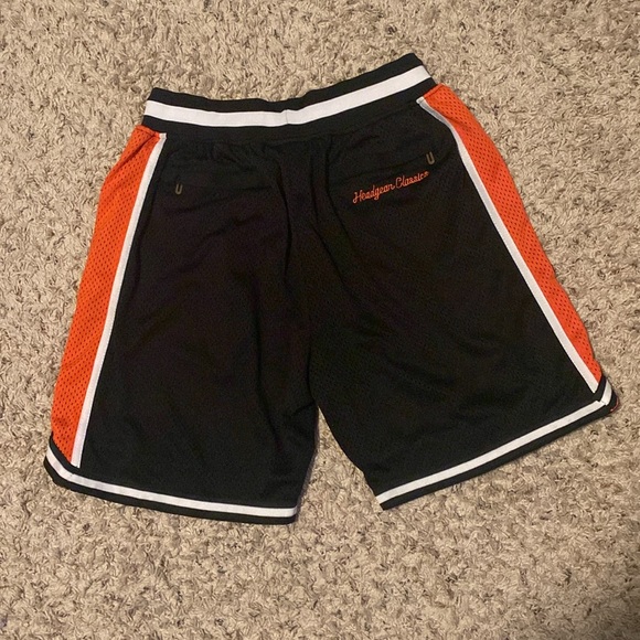 Kill Bill Trendy Basketball Shorts - Picture 2 of 3